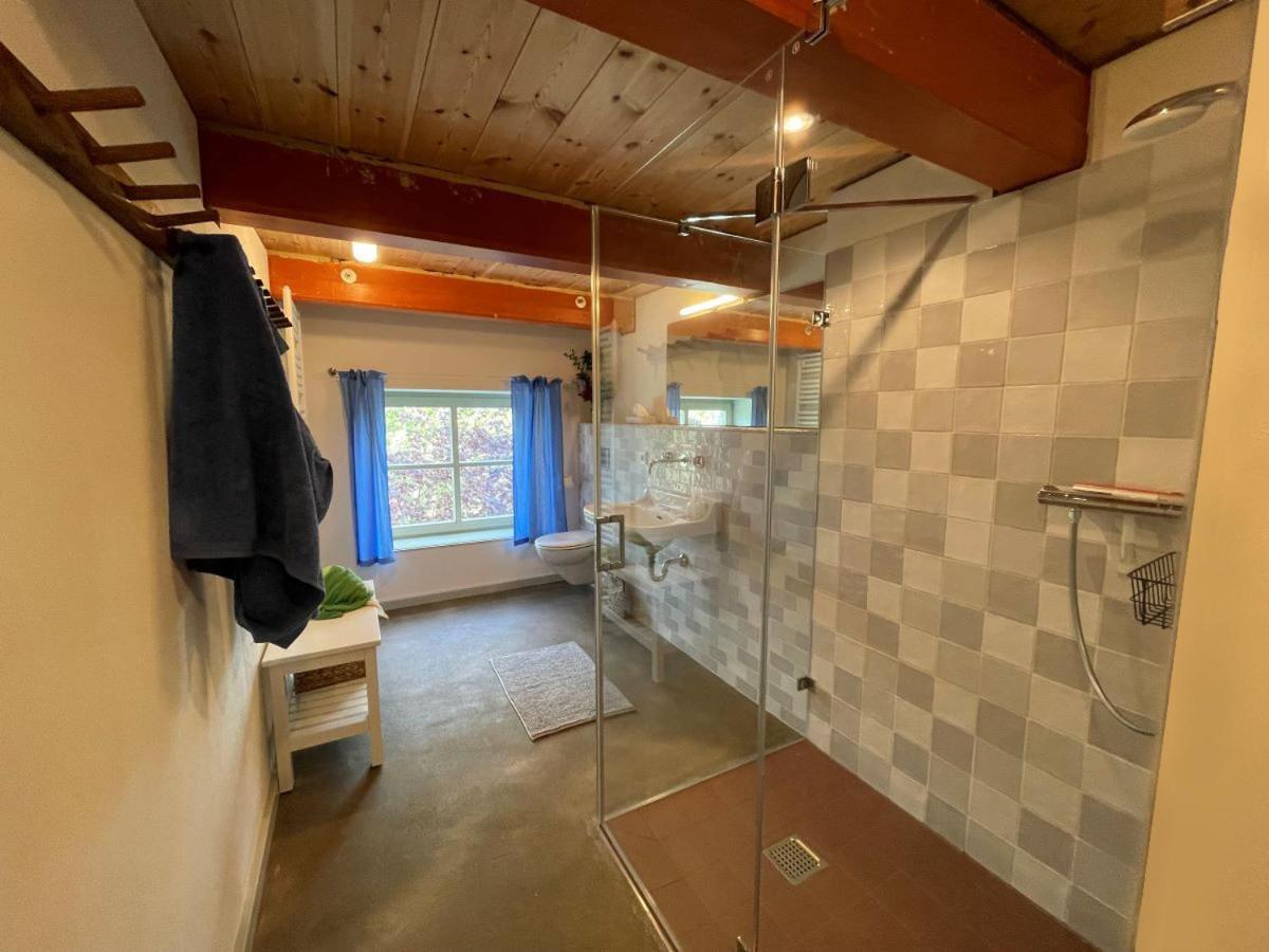 Mooi Stuv , Maisonettenwohnung , Gulfhof , Kachelofen Apartment Norden