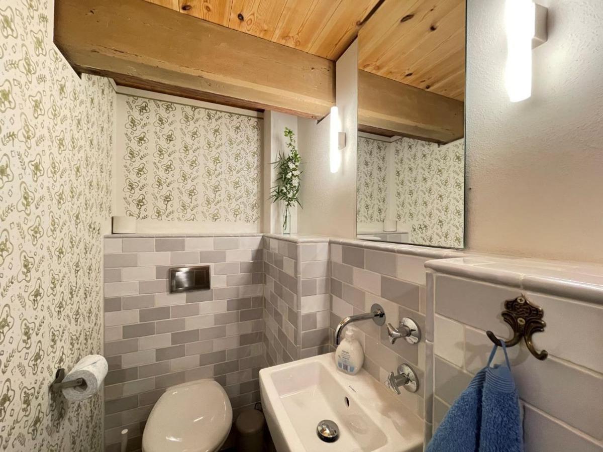 Mooi Stuv , Maisonettenwohnung , Gulfhof , Kachelofen *